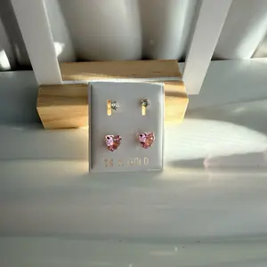 14k Real Gold Telephone Earrings with Heart Design Pink / Red Stones.