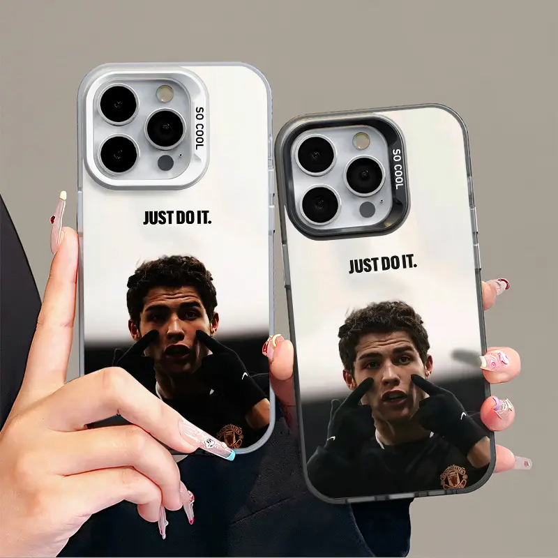 IPhone 17 Promax Ronaldo Phone Case Anti Drop Protective Case Suitable for iphone 16 15 14 13 12 11 XS Plus Acrylic Phone Case