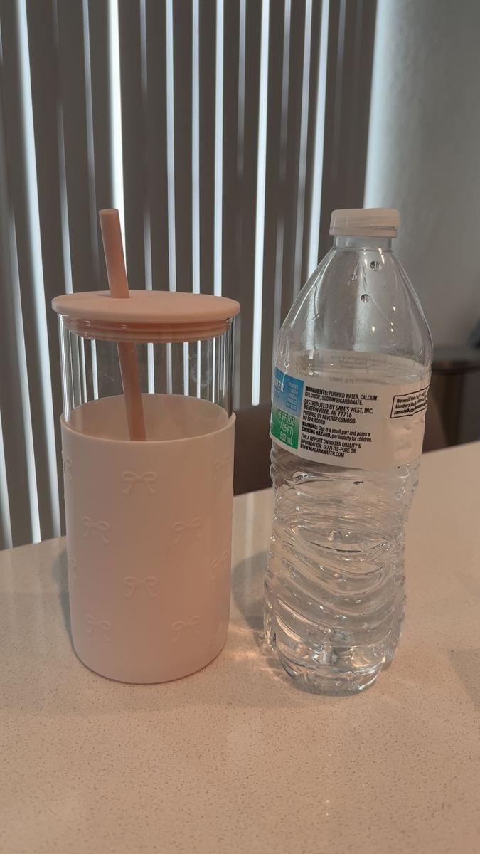 Item: Pink Cream Bows