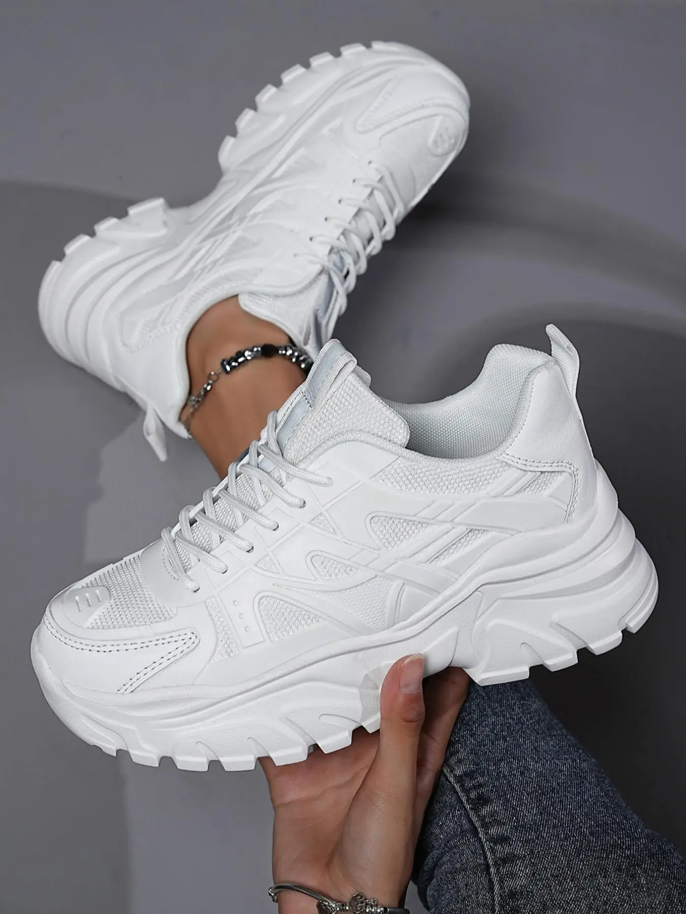 1 Pair Women's Minimalist Plain Lace up Low Top Platform Sneakers, Casual Sporty Chunky Shoes for Daily Wear, Breathable Non-slip Chunky Sneakers