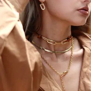 Disco Gold Choker