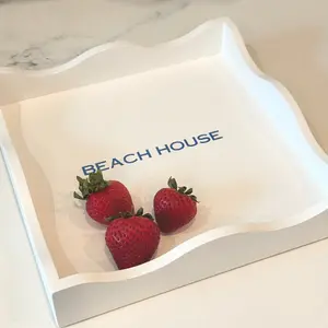 THE CLASSIC SCALLOPED TRAY