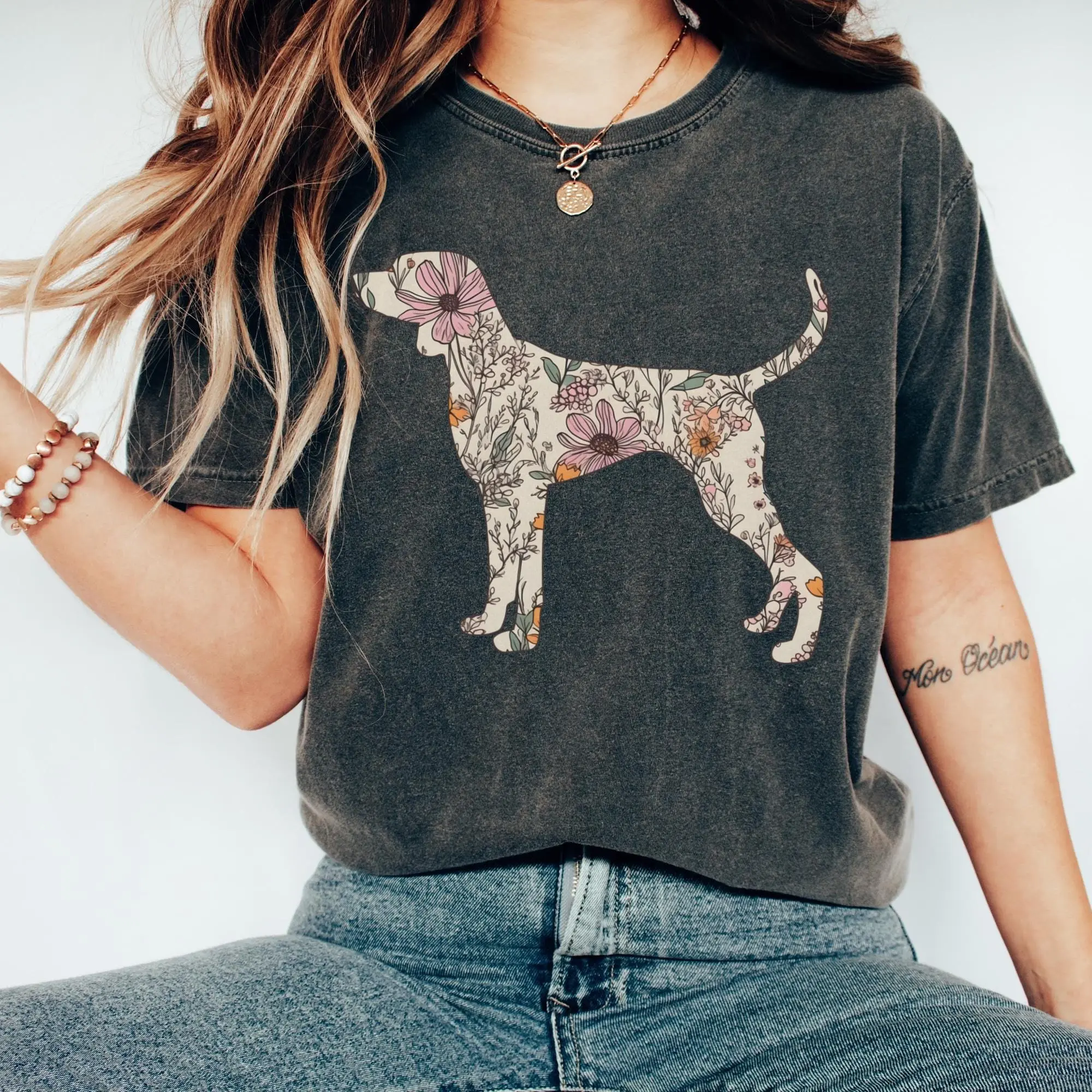 Comfort Colors Coonhound Shirt, Wildflowers Coonhound Mom TShirt, Gift for Dog Mama, Floral Coonhound T-Shirt, Dog Mom Gifts, Flowers Tee