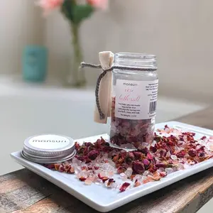 Rose Herbal Bath Salts for Relaxation & Glowing Skin – Natural Dead Sea & Himalayan Salt Soak with Rose Petals & Buds, Detox Aromatherapy Bath for Women, Skin-Brightening Self-Care, Soothing Spa Gift, Floral Bath Essentials