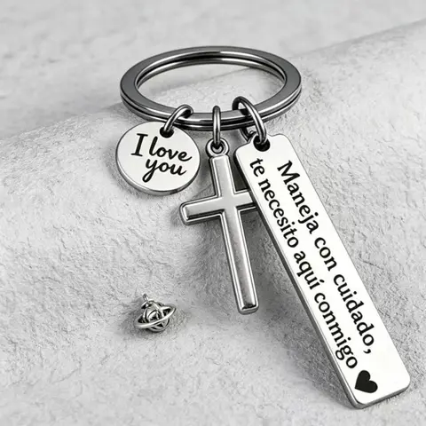 Stainless Steel Basic Spanish Romantic Drive Note Keychain with Cross-Engraved Charm, "I Love You" Inscription, Couple-Style Well-Wishing Item for Him (Boyfriends Day, Romance Gift for BF, Gifts for Him),sohochic