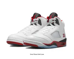 White Full Grain Leather Upper Red Inner Collar Two-Tone Translucent Ice Outsole High Top Retro Basketball Sneakers Breathable Mesh Panel Street Trainers