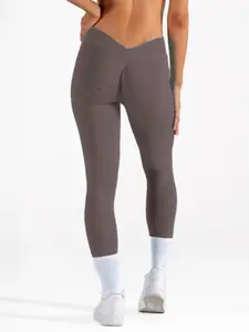 Women's Solid Seamless V-Waist Gym Pants, High Stretch Yoga Pants, Ladies Sportswear for Indoor Outdoor Wear, Seamless Workout Leggings, Comfortable and Stylish, Fitness Yoga Pants, Tight Leggings