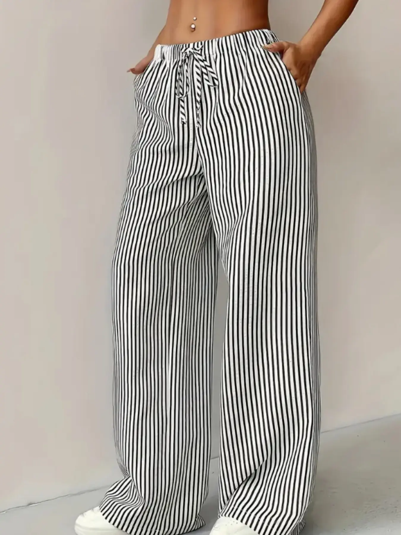 Women's Plus Size Casual High Waist Straight Leg Striped Pants, Casual Chic Trousers with Adjustable Drawstring and Pockets, Comfortable Long Trousers for Daily Wear