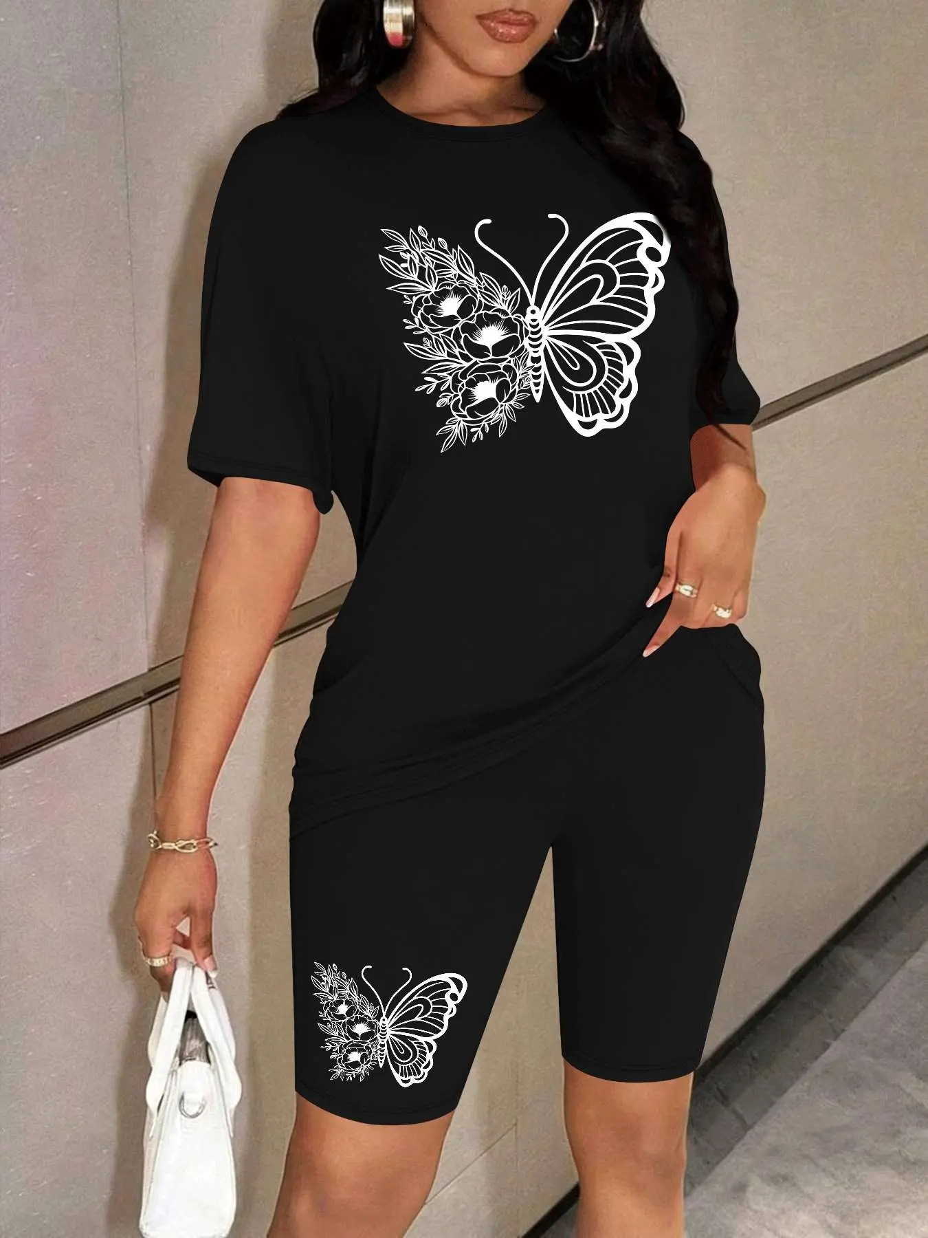 Personalized print pattern Women's Summer Casual Sporty Round Neck 2-Piece Leisure Sports Set, activewear clothing, Athleisure Wear, Print Comfortable for Daily Wear, Trendy Ladies Fashion Must-Have, Workout Sportswear, Athletic Fashion Activewear