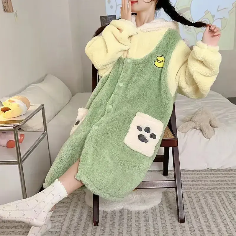 Green Chapa dog nightgown