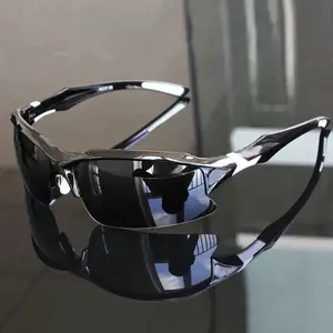 Polarized Sports Sunglasses, Windproof Sunglasses for Baseball, Running, Fishing, Golf and Driving, Outdoor Sports Accessories for Men & Women, Sports Eyewear