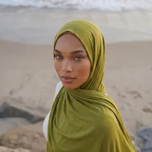 Pistachio dream Small jersey hijab