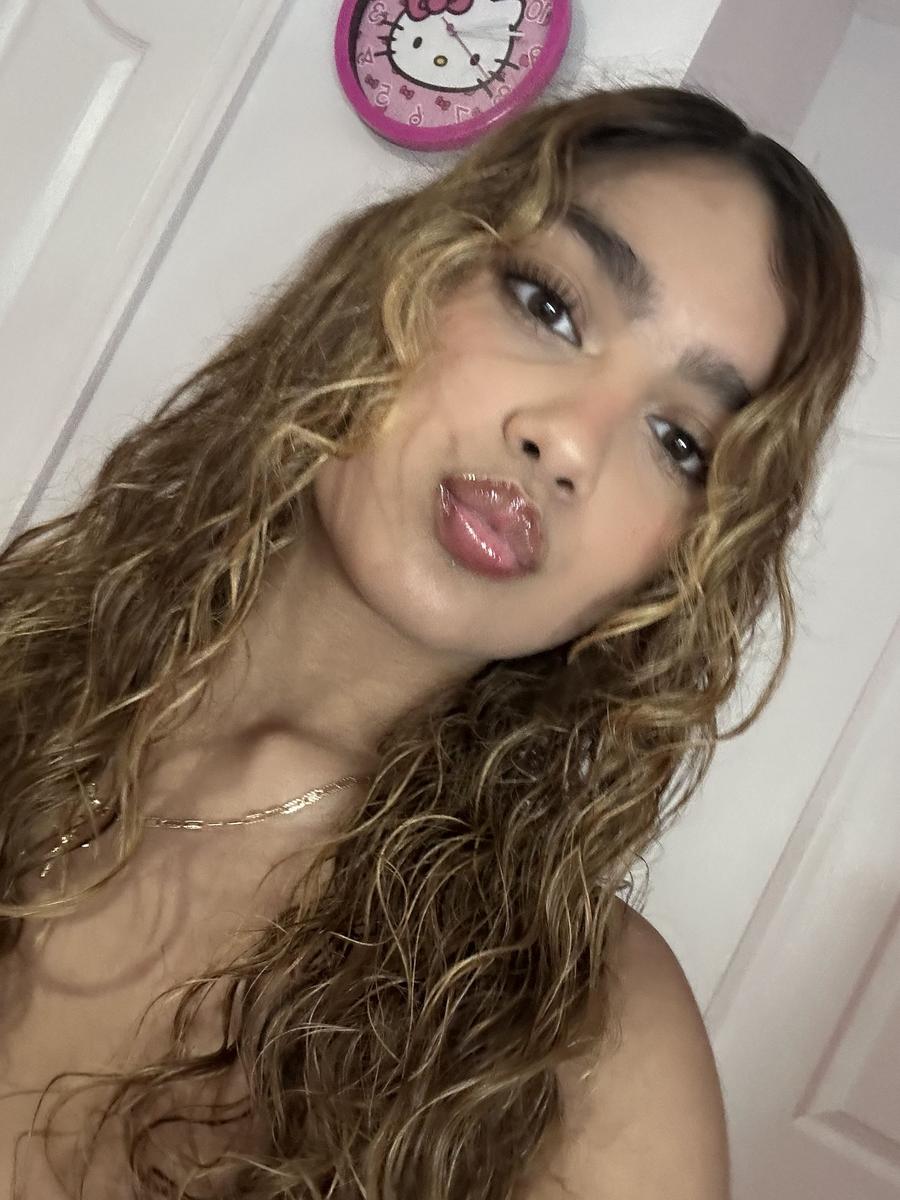 Item: Buy 1 get 3 free (Regular Edition)