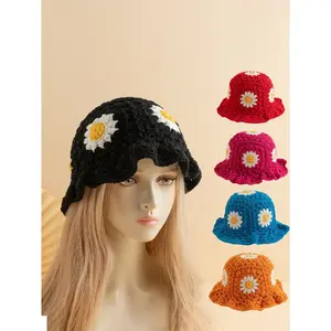 1pc Women's Fashionable Y2K Handmade Crochet Sunflower & Daisy Bucket Hat Knitted Cap, Suitable For Daily Wear Winter Fall