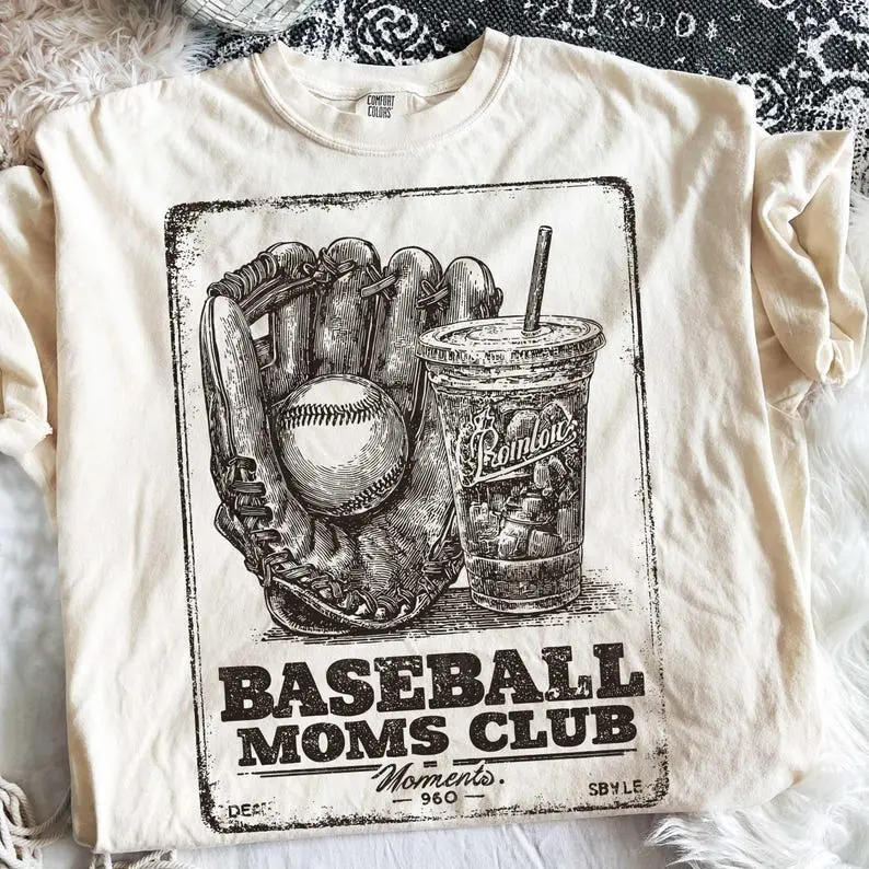 Comfort Colors Baseball Moms Club Vintage T-shirt Baseball Mama Trendy Game Day Baller Mom Retro Tshirt