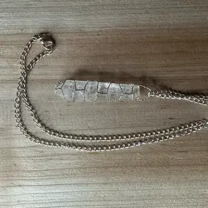 Wire wrapped clear quartz perfect for Daily wear