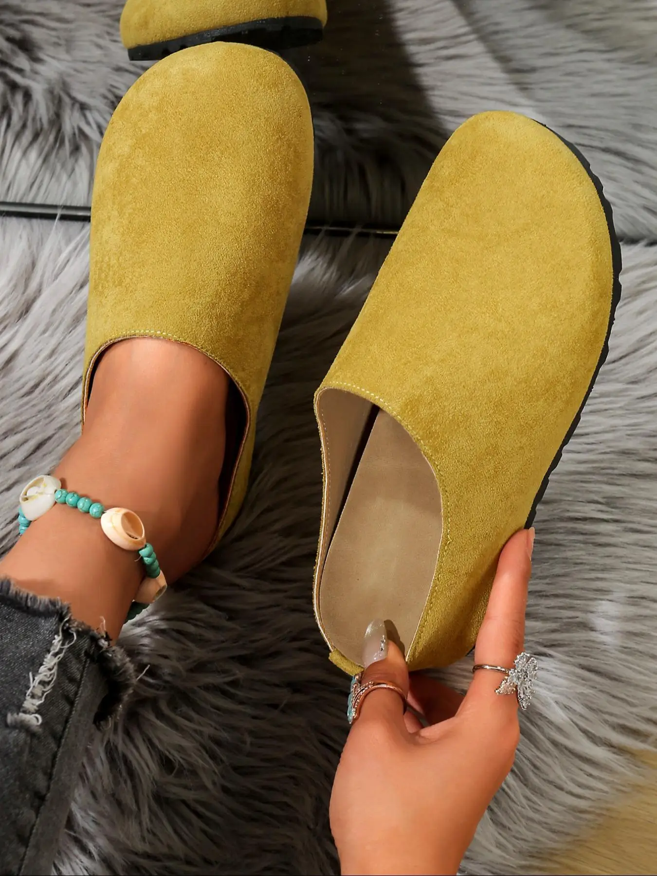 Women's Solid Color Slip on Slides, Casual Comfortable Flat Slippers for Summer, Lightweight Breathable Shoes for Daily Wear, Girl