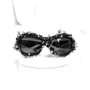 Y2K Fashionable Handmade Studded DecorSunglasses, Trendy Casual Sunglasses forEveryday Use, Fashion Accessories for OutdoorActivities, Trendy Styling Sunglasses