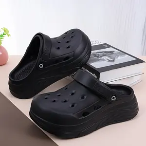 Chic Clogs [Popular Summer Clogs] Slip-Resistant Clogs - Feel Like Walking on Air, Perfect for Nurses and Beach Outings