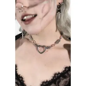 Rosy Oath Choker Necklace