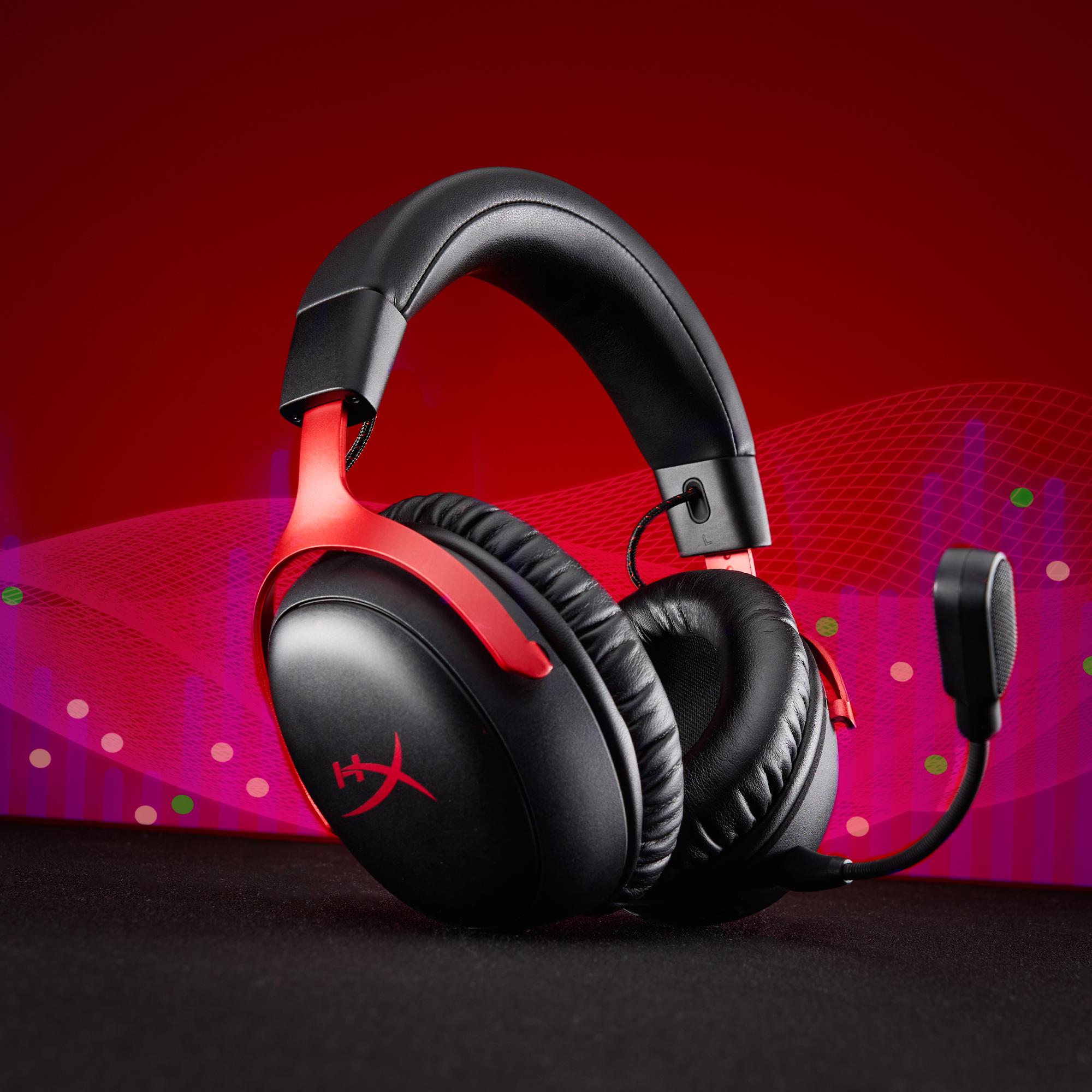 HyperX Cloud III S - Wireless Gaming Headset HyperX Cloud III S - Wireless Gaming Headset