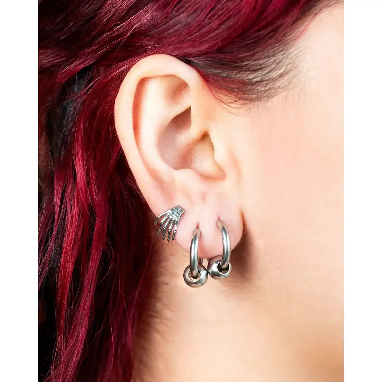 Artificial captive bead hinge earrings Artificial captive bead hinge earrings