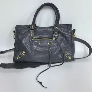 Pre-owned france Crossbody Bags Balenciaga Gray and gold motorcycle bag（06207）