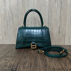 Pre-owned Balenciaga Leather Shoulder Bags 7.8'' R22679 Shoulder Bag C18374225967 0320 T1 Chloe