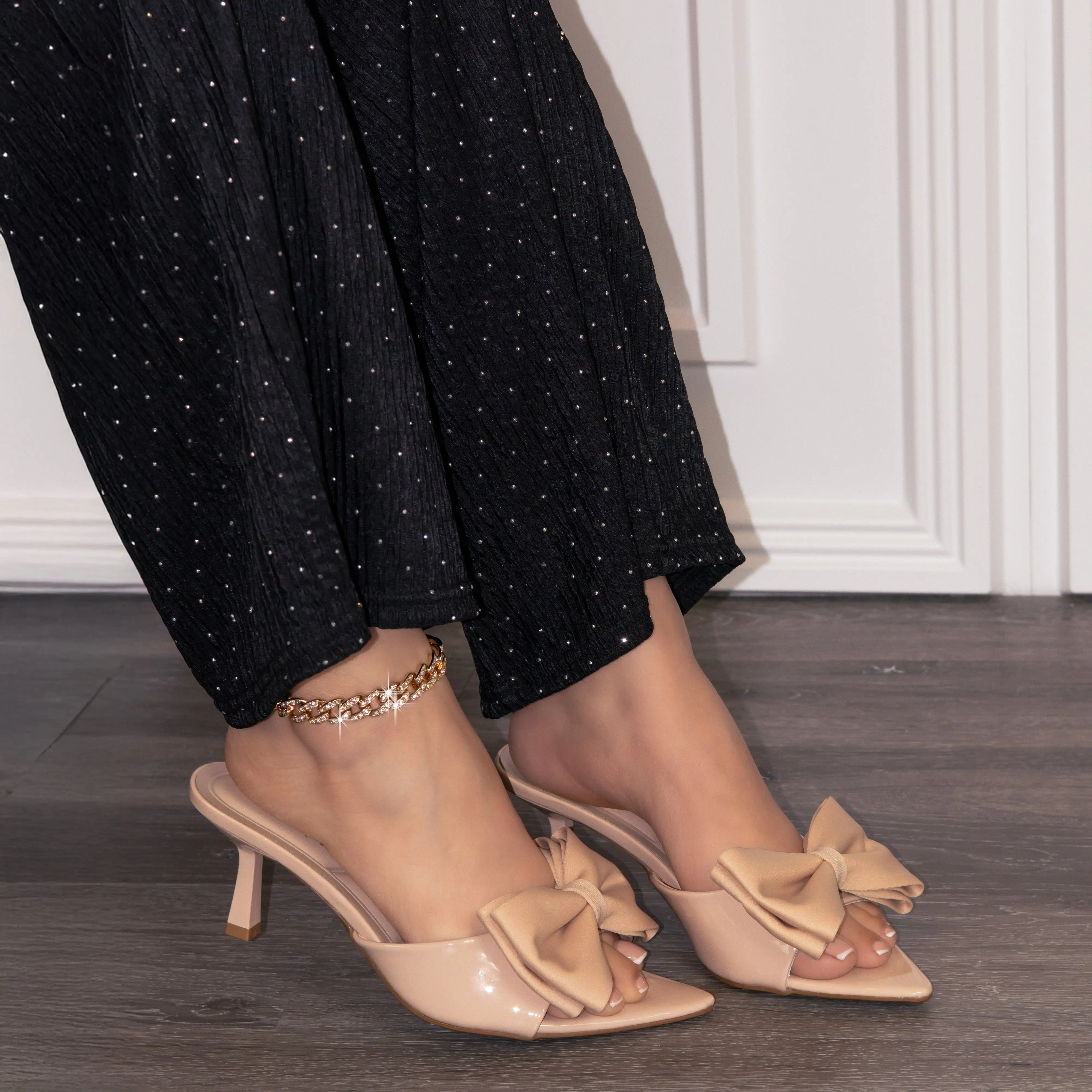 Susan - Bow-Adorned Kitten Heel Mules, Pointed Toe & Plush Insole, Ideal for Effortless Style from Brunch to Cocktail Parties