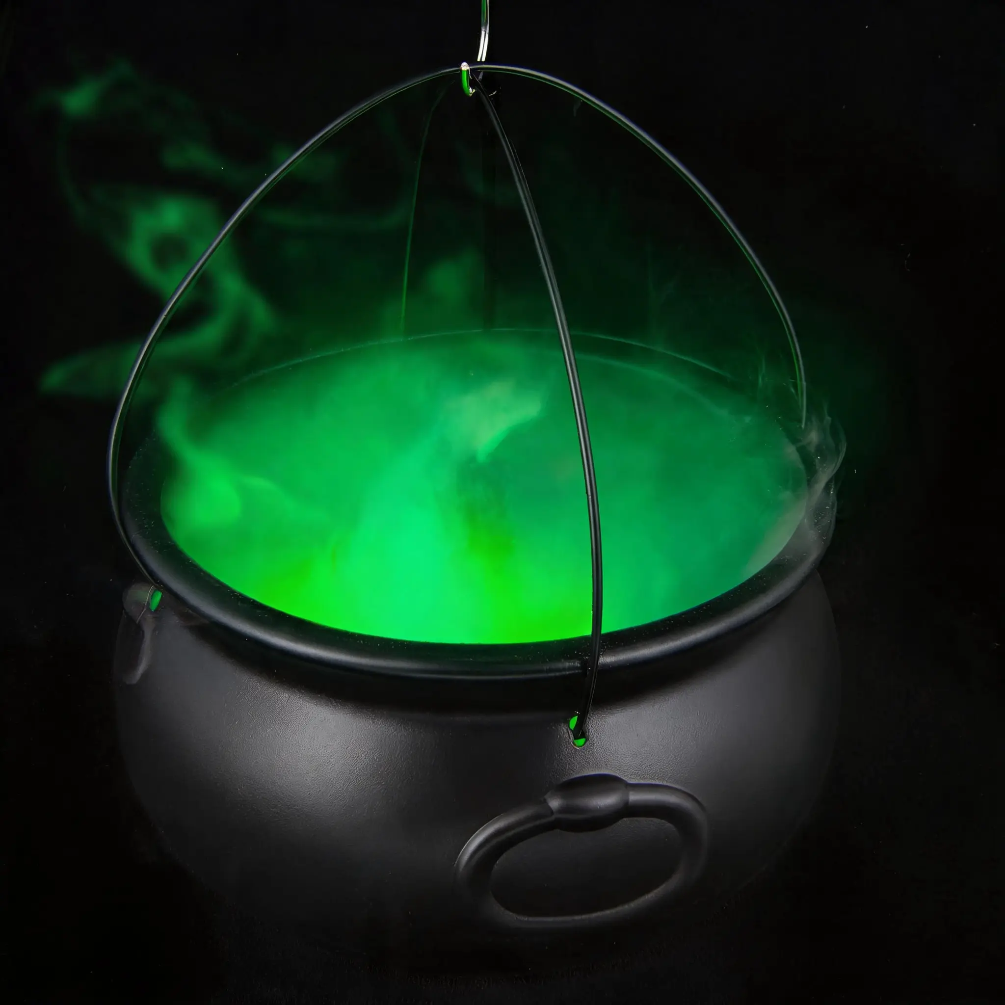 Black Witch Cauldron Halloween Decor,Halloween Courtyard Centerpiece,Unique Funky Quirky Nostalgic Decor, Witch Kitchen Vibe Indoor Tabletop Home Centerpiece, Vintage Halloween Decor