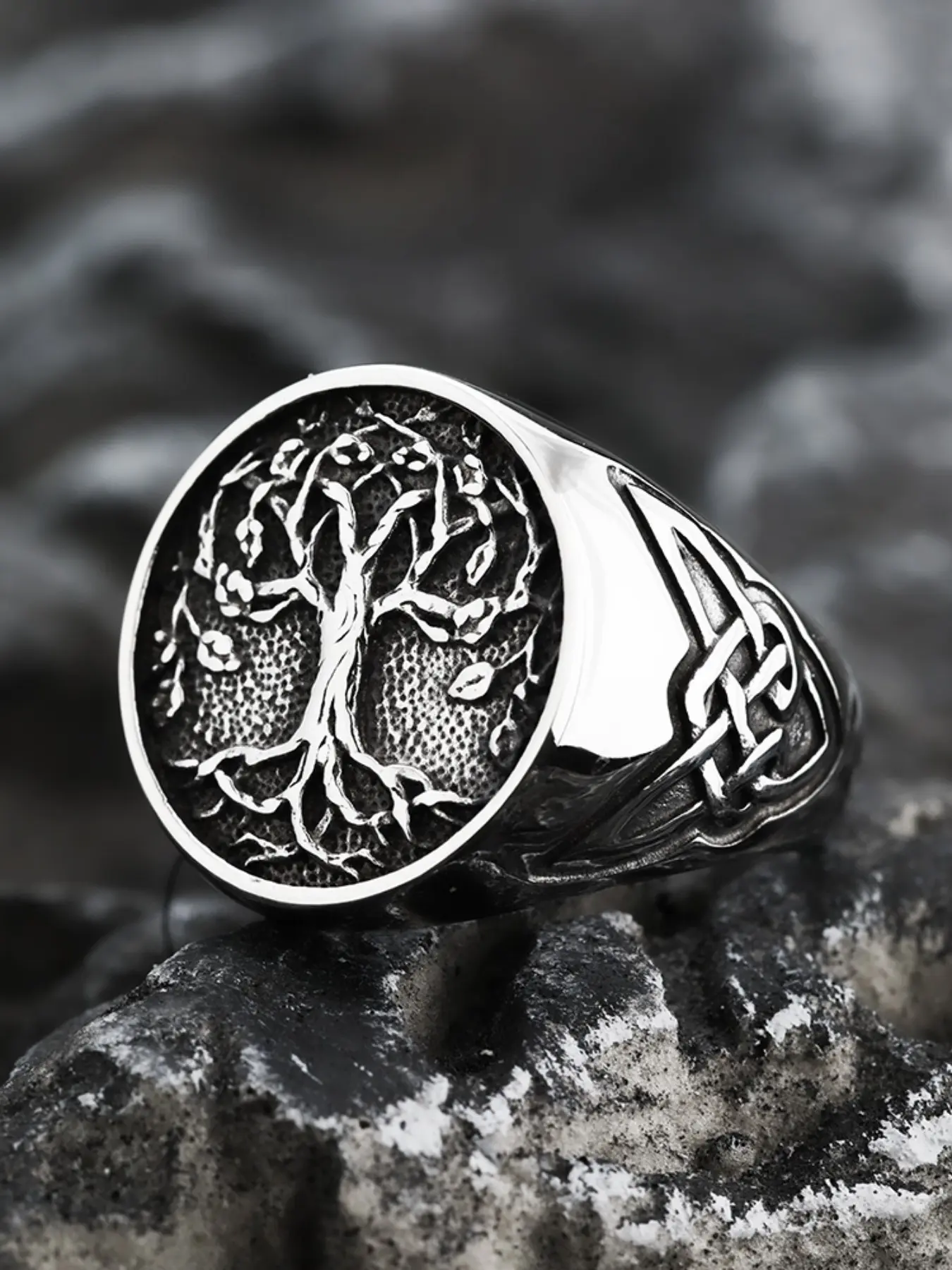 Vintage Life Tree Steel Ring, Signet Ring, Nordic Mythology Yggdrasil Design Nature Motif Viking Art Jewelry, Unisex Fashion Pagan Style Ring with Timeless Appeal for All Seasons, Nordic Inspiration, Stainless Steel Rings