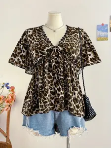 Elegant Leopard Print Blouse Vneck with Lace Trim Collar, Plus Size Women's Fashion Top, Casual & Stylish Outerwear, Shirts, Womenswear
