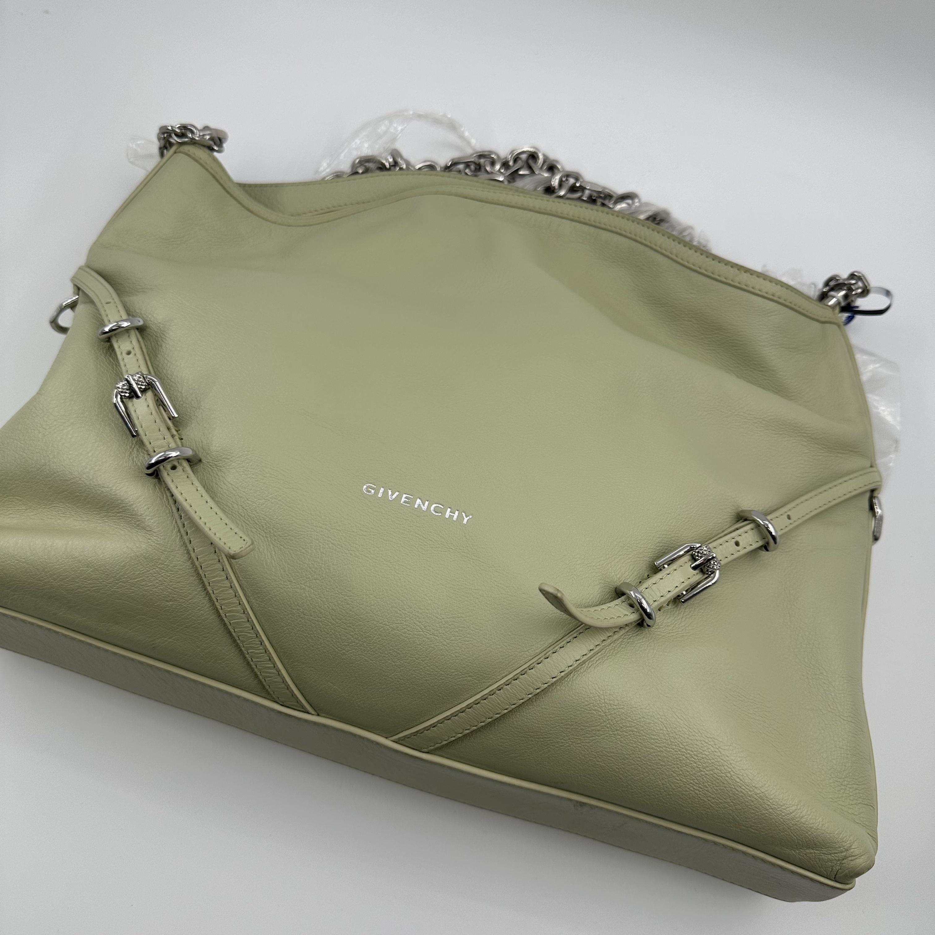 Pre-owned GIVENCHY leather messenger shoulder bag