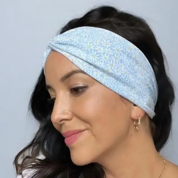 Light blue daisy headband