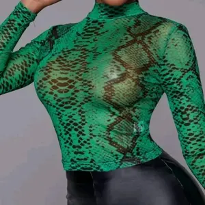 GREEN SXY SNAKESKIN MESH TOP Slim-fitting