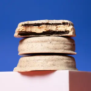 Hangryboy Cookies & Cream Protein Cookie Sandwich