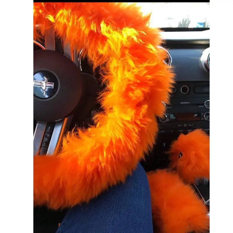 Cute Furry Car Steering Wheel Cover Set - Automotive Interior Accessories, Comforting Texture, Soft Design, Compatible with Various Car Models