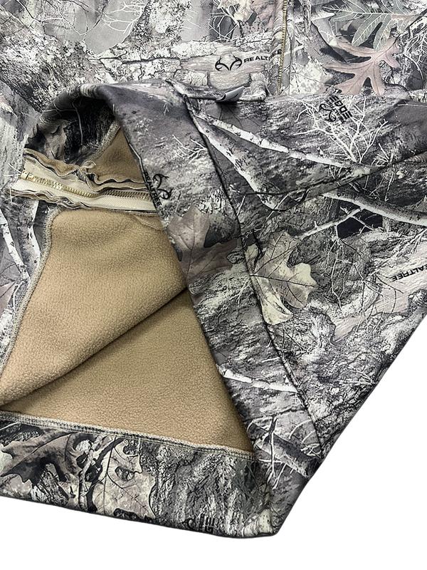 Popular fashion spring/autumn new arrivals: American street style retro camouflage maple leaf hoodies, digital print fashion hooded sweatshirts, men's zippered hooded cardigans.