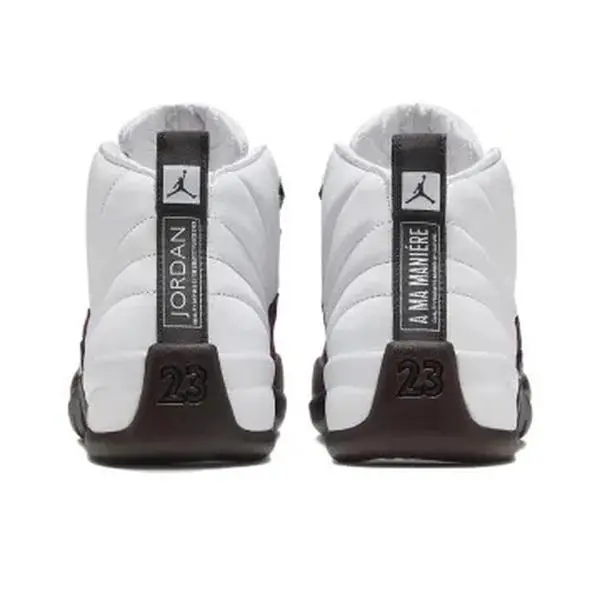 Brand New Unopened Packaging Unisex White Burgundy Color Block Smooth Leather High Top Basketball Sneakers Jumpman Logo 23 Embroidery Retro Air Cushion Shock Absorb Street Skate Trainer Footwear