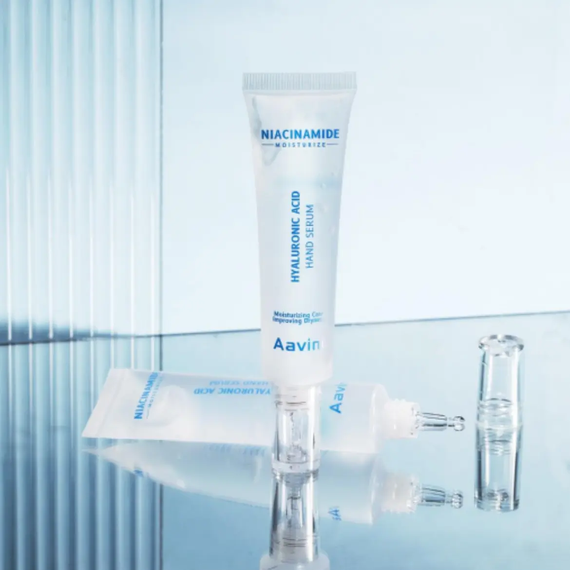 Aavini Hyaluronic Acid Hand Serum 40ml - Deep Moisturizing & Smoothing Care with 4D Niacinamide & Aloe Vera for Dry Hands Long Lasting Moisturizer