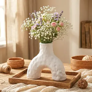 Modern Resin Human-Shaped Vase, Minimalist Home Decor, Living Room TV Stand Ornament, Kitchen Bedroom Entryway Decoration