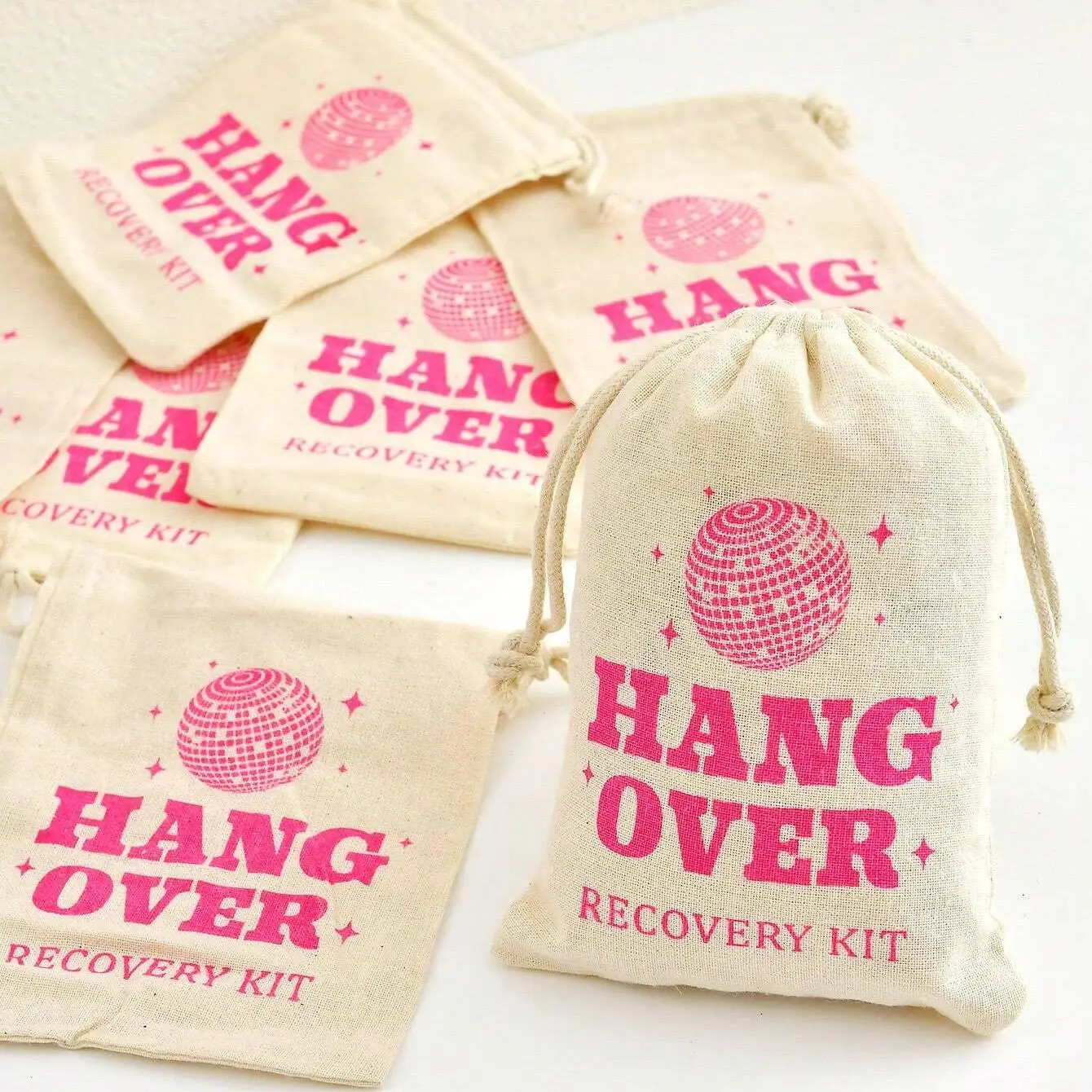 Hangover Recovery Bag, 2/6 Counts Letter Pattern Drawstring Bag, Jewelry Dust Proof Packaging Bag, Gift Wrapping Bag for Birthday Festive Party