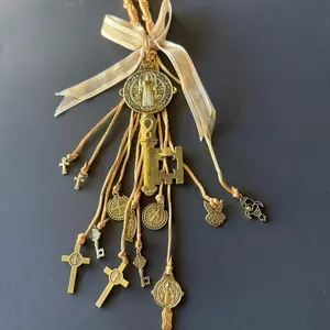 Borla de Protección de San Benito con Llave de Bendición cruces