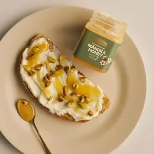 Comvita UMF 5+ Mānuka Honey Raw Monofloral New Zealand Certified UMF 83+ Antioxidant Rich Daily Wellness 8.8 oz 250g