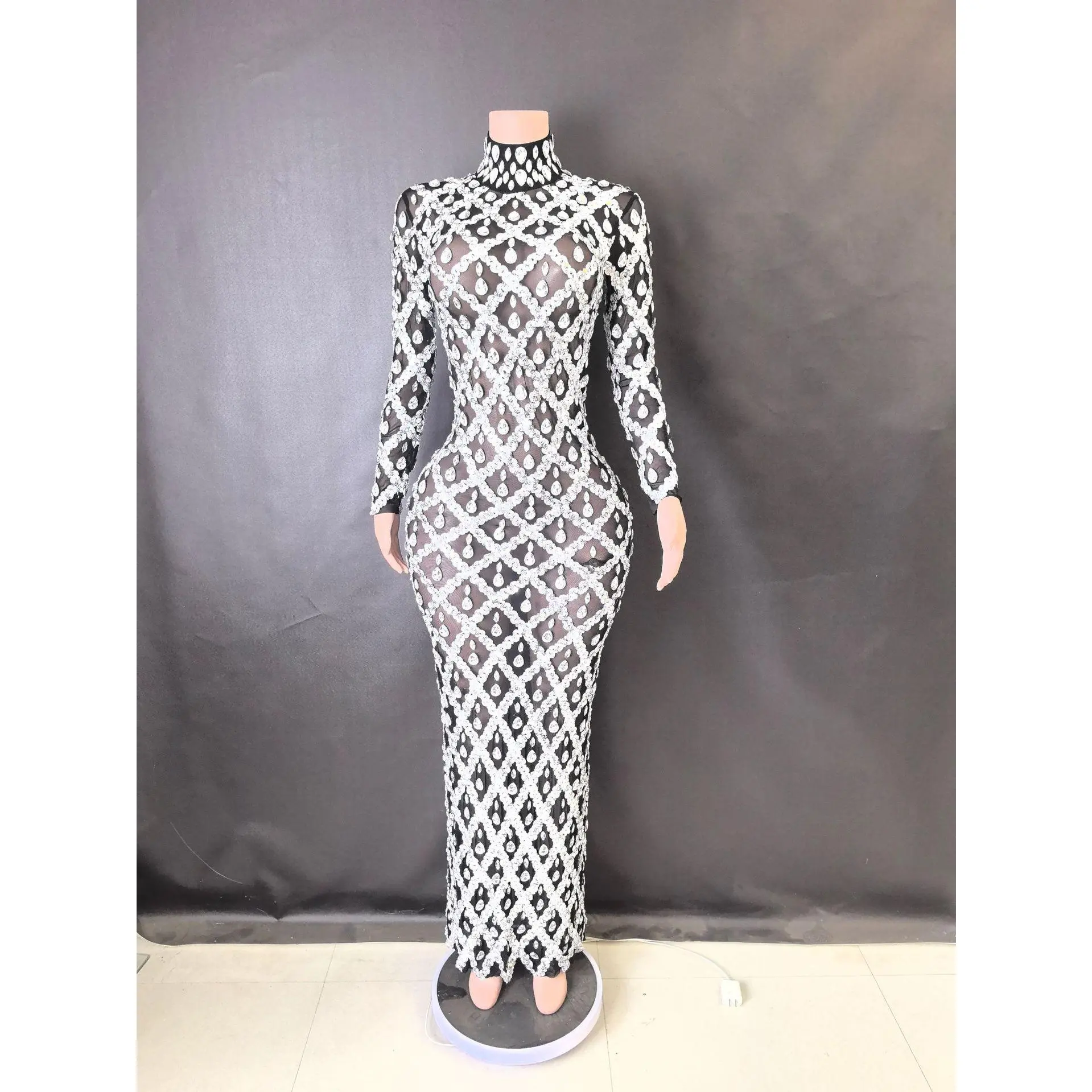 Long sleeved black silver long