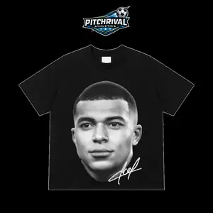 Kylian Mbappé Signature Graphic Tee – Vintage Soccer Portrait Shirt, 100% Cotton Oversized Streetwear, Black & White Football Fan T-Shirt, Heavyweight Athlete Graphic Tee, Unisex Sportswear Gift