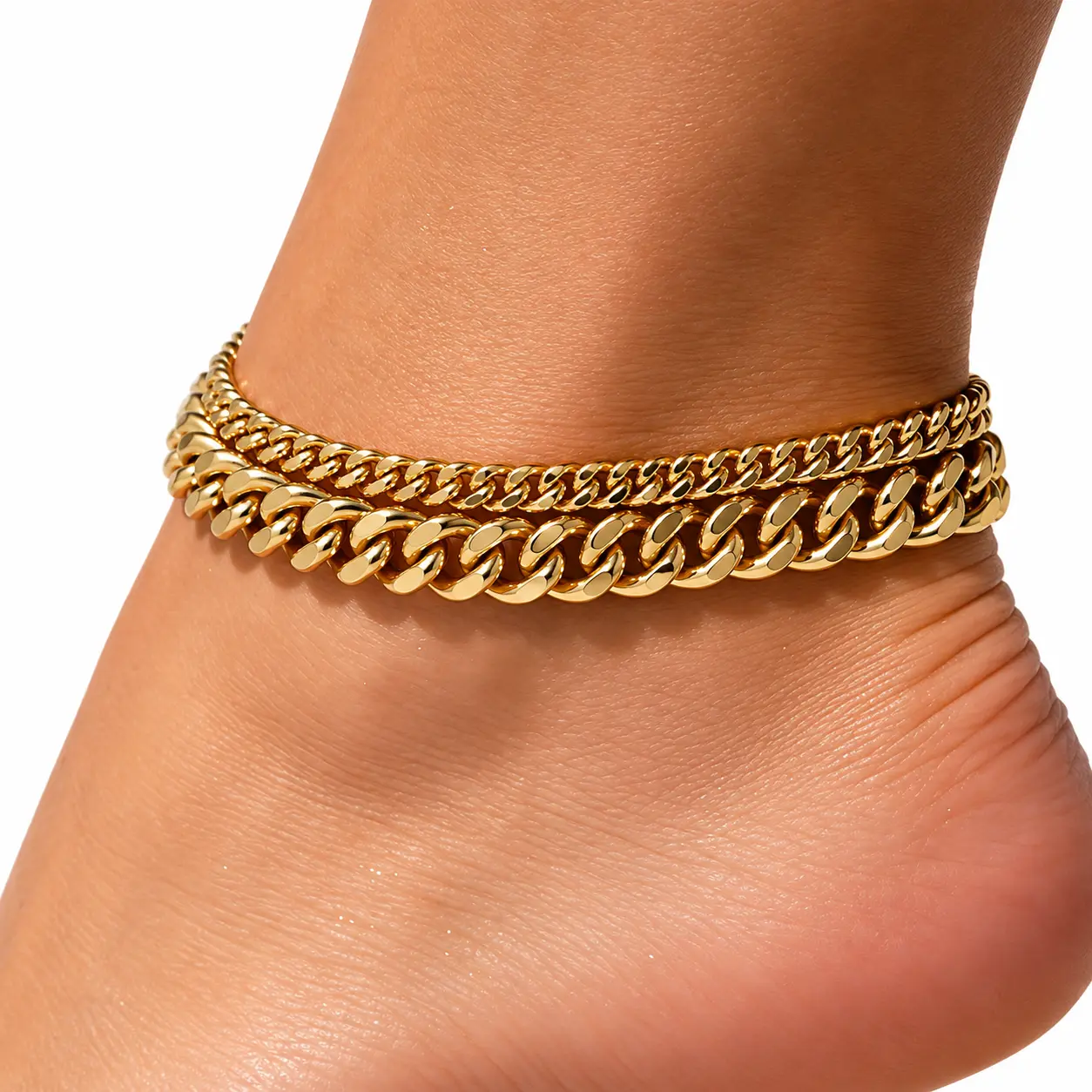 2PCS Gold Tone Layered Anklets, Chunky & Thin Cuban Link Chain Ankle Bracelets, Trendy Stackable Double Chain Foot Jewelry, Minimalist Summer Beach Accessories for Women