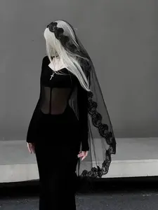 Exquisite Lace Veil, Fascinator Veil, Cool and Sophisticated Halloween Headpiece, Elegant Costume Accessory, Perfect for Horror Themes
