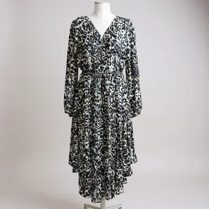 Vince Camuto Leopard Print Chiffon Midi Dress – 2X – Fierce & Flowing