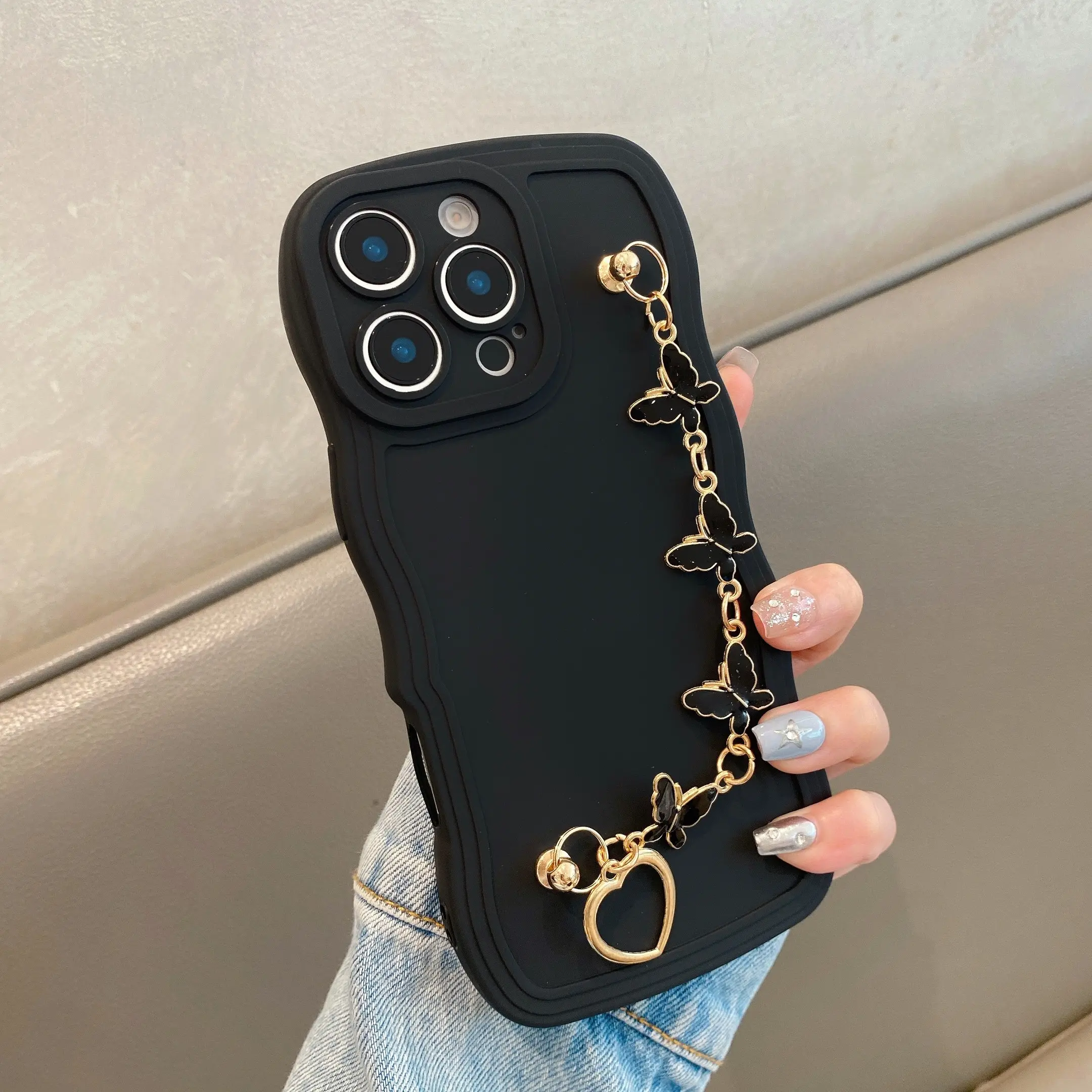 Butterfly Bracelet Tpu Phone Case for iPhone 6/7/8/x/XS/XR/XS Max, Anti-Drop Shockproof Full Coverage, Gift for Women and Girls